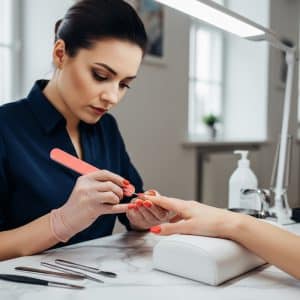 بهترین مراکز مانیکور ناخن